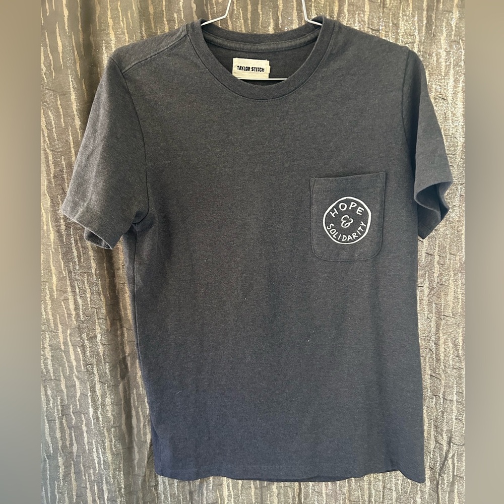 Taylor Stitch The Heavy Bag Crew Tee Ash Gray Hope & Solidarity Mens, Size 36